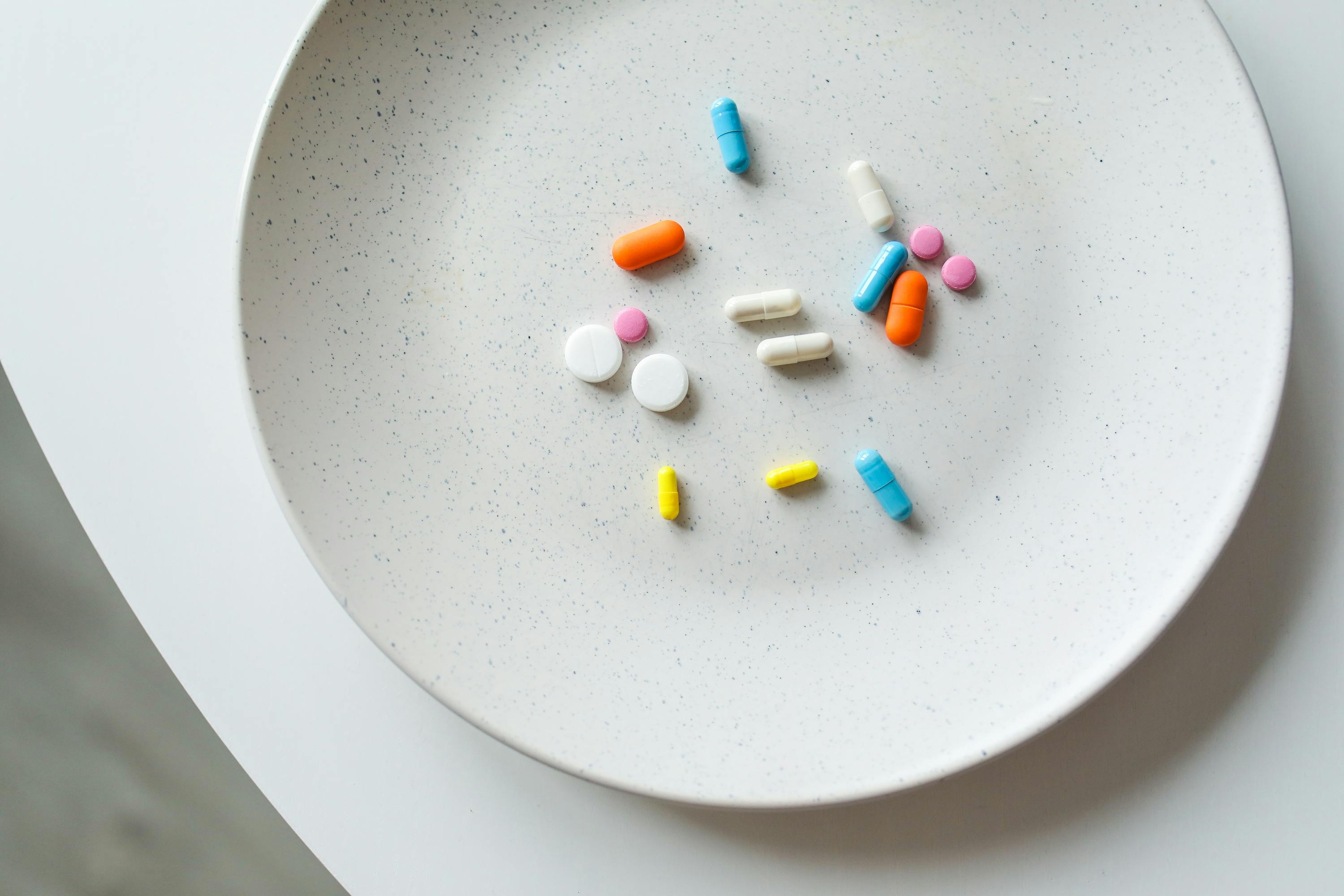 Витамины и рациональное питание: стратегии обеспечения оптимального приема витаминов без необоснованного употребления суплементов 