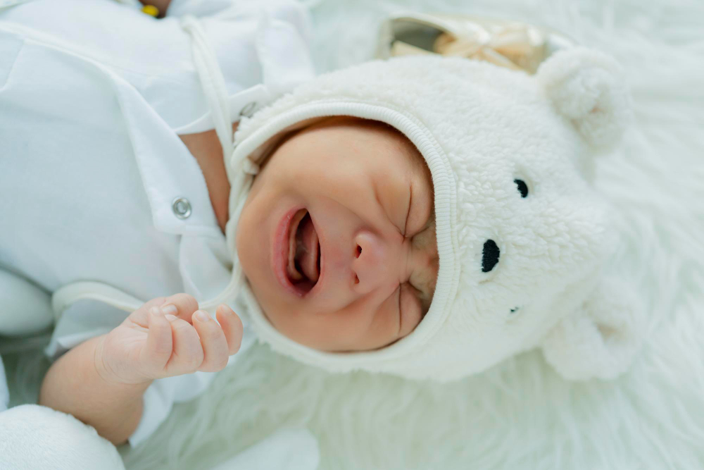 Почему ребенок плачет при обучении сну?